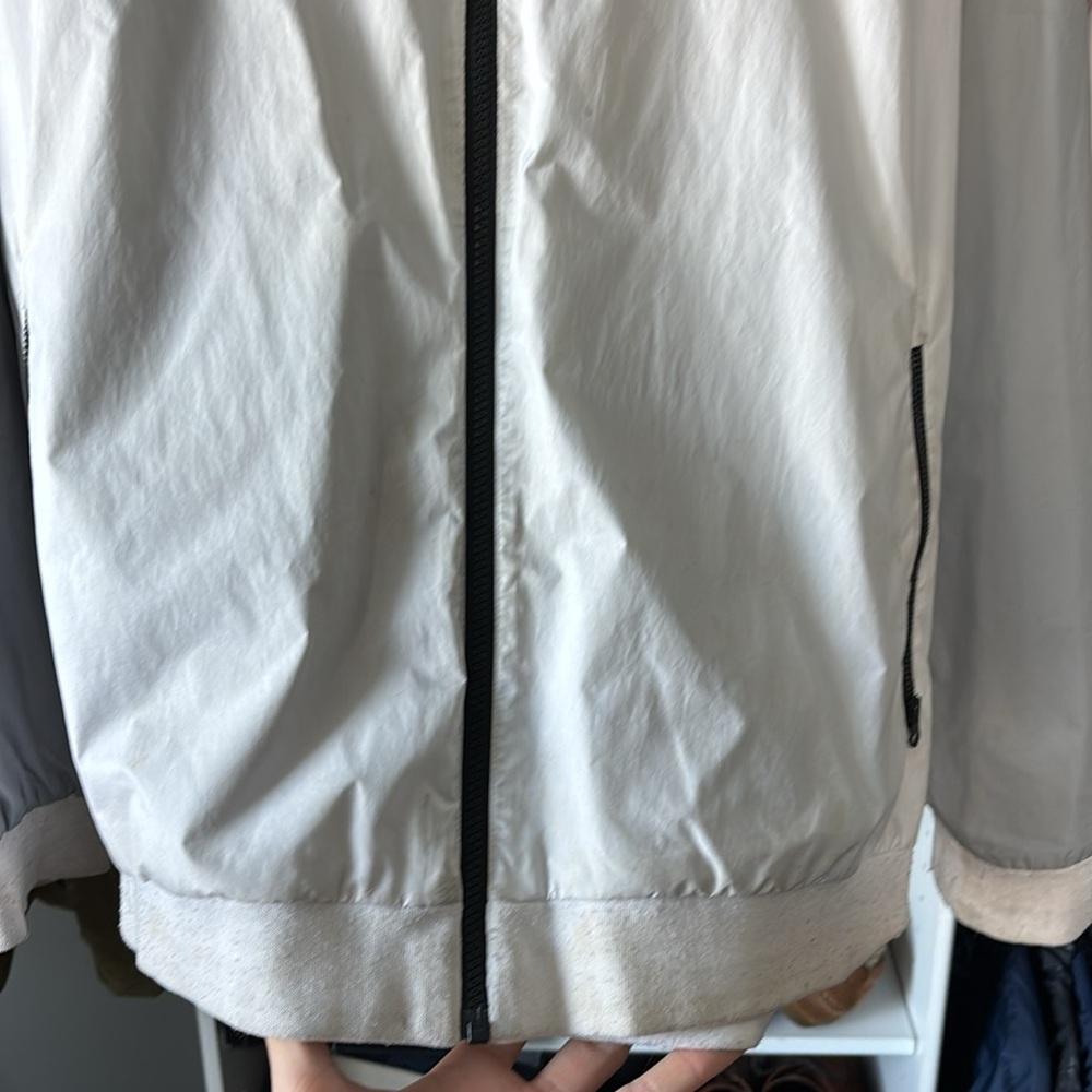 Nike Windrunner Jacket - image 3